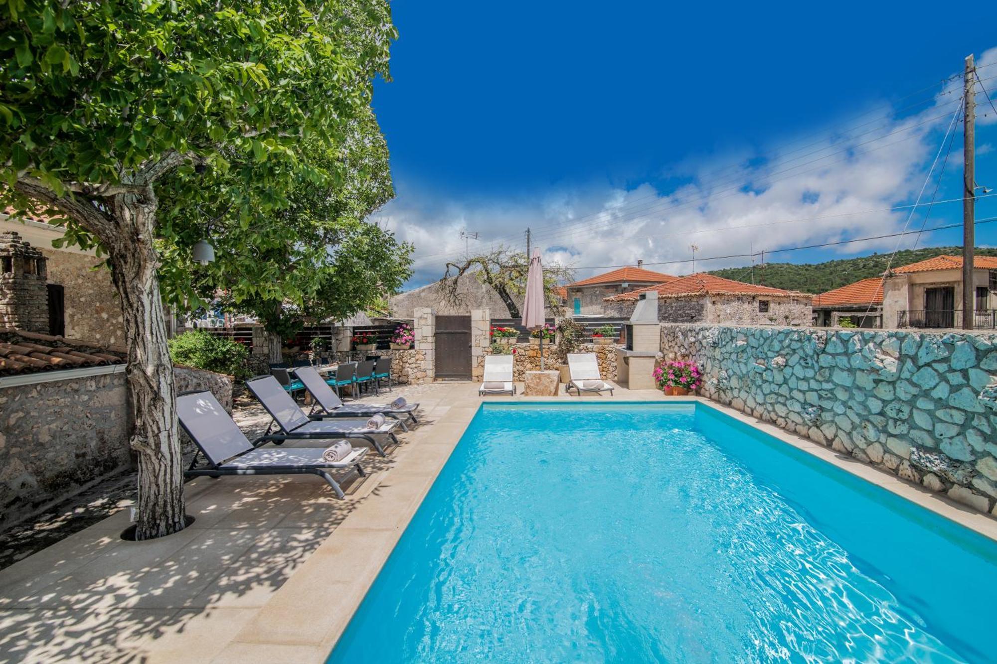 Villa Callisto Yírion Esterno foto
