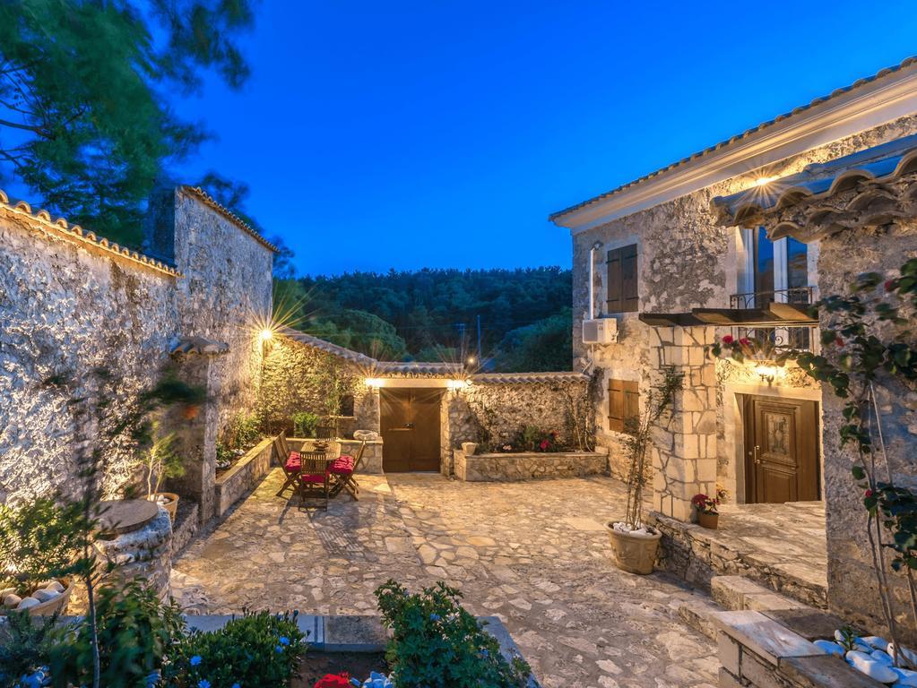 Villa Callisto Yírion Esterno foto